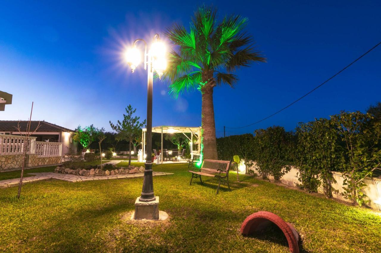 Fontana Villa Mouzakion (Zakynthos)