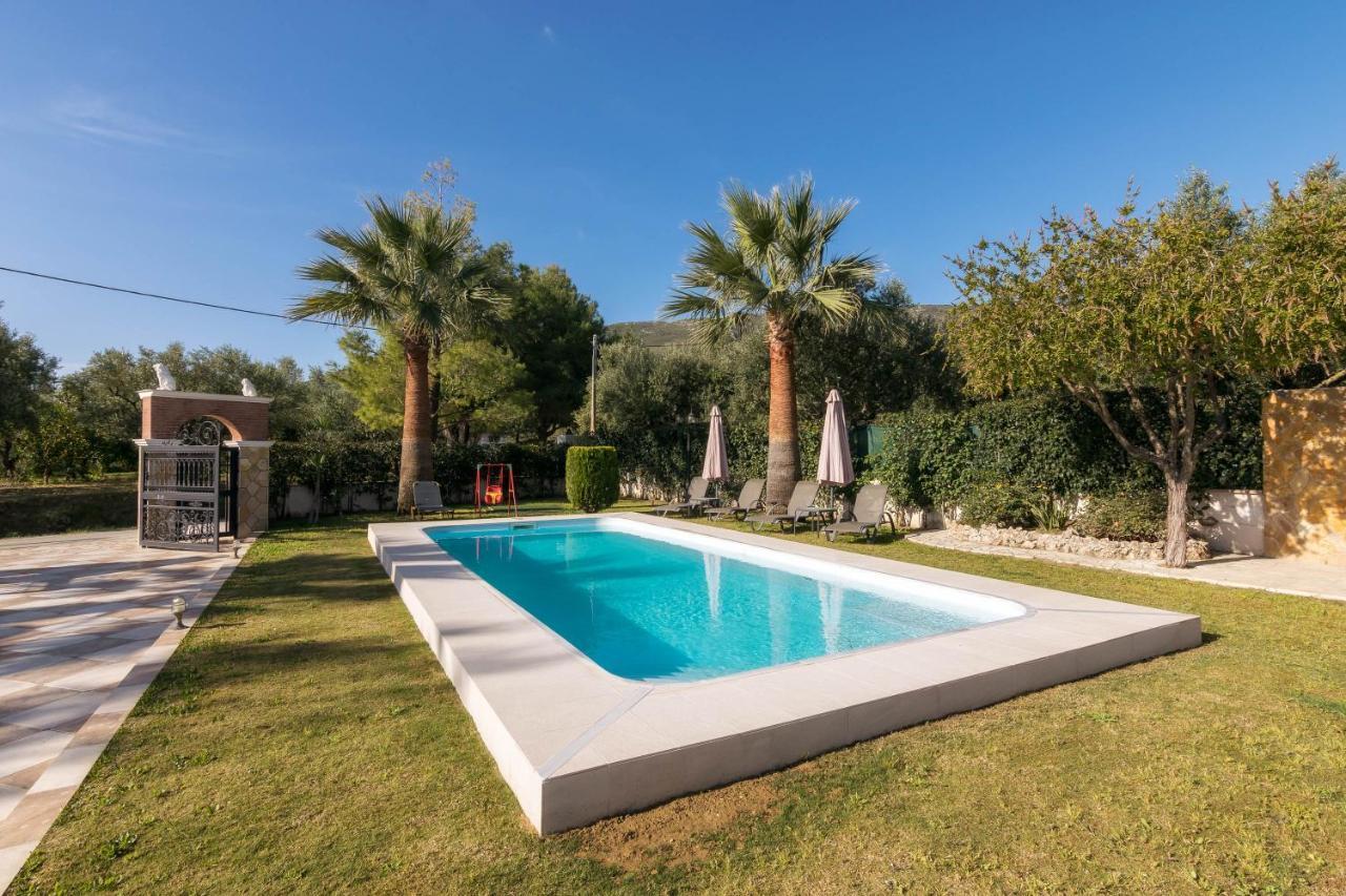 Fontana Villa